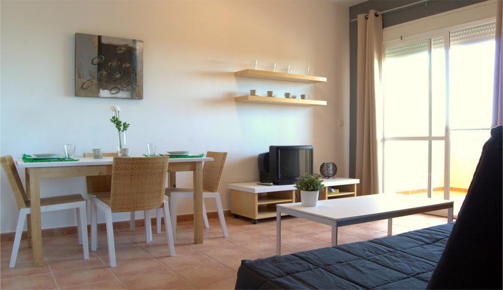 Apartamentos Beslow Ла-Антилья Экстерьер фото